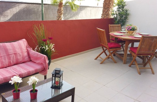 Puerto de Guimar Apartment | Practically, bright, friendly, WiFi, pool, beach