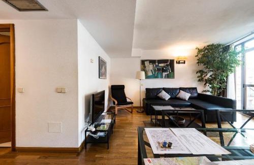 Golden Triangle of Art Apartment | Prado Museum Air