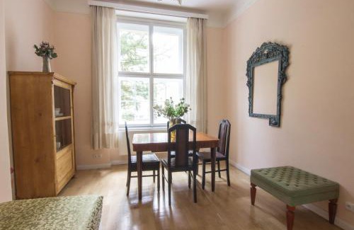 Prague 6 Apartment | Prague Castle apartment Vintage