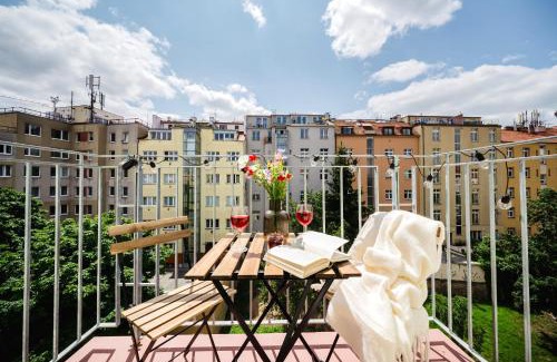 Nusle Apartment | Prague Days - Bright Apartments with AC near Vyšehrad Castle