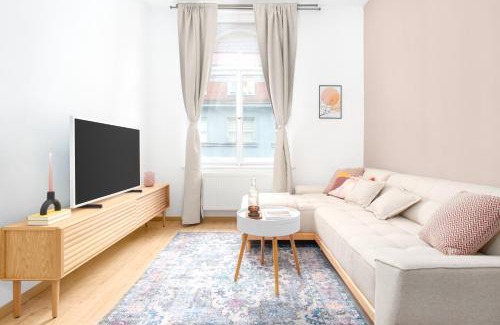 Vrsovice Apartment | Prague Days - Eclectic Apartment in Trendy Area