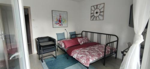 Letnany Apartment | Praha Letňany, zimní zahrada, parkování v garáži zdarma