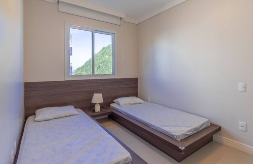 Itajai Apartment | Praia Brava on the sea court