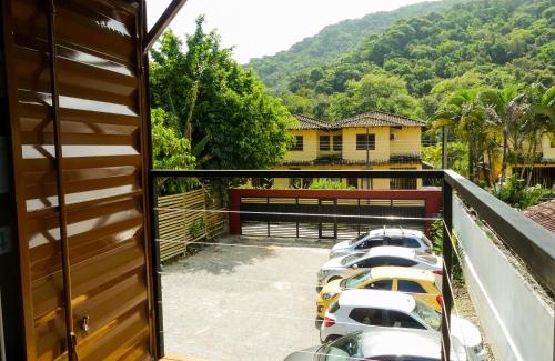 Sao Sebastiao Cabin | Praia Camburi - Studios Kuta