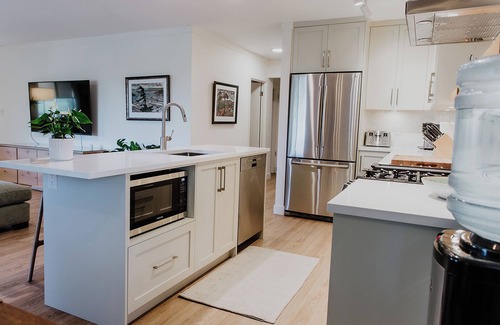 Langley House | Prairie Cottage, Aldergrove, BC — Tranquil country retreat with stunning views