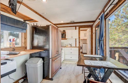 Larkspur House | Prairie Place