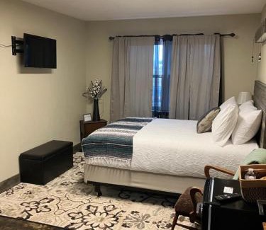 Wa Keeney Hotel | Prairie Rose Inn