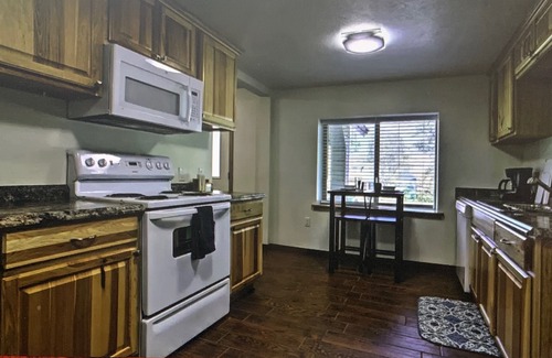 Escalante House | Prairie Star House - Mountain View