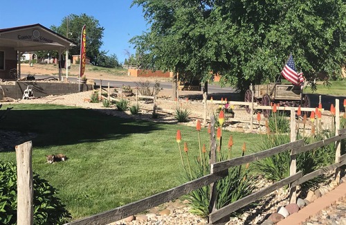 Escalante House | Prairie Star House - Mountain View