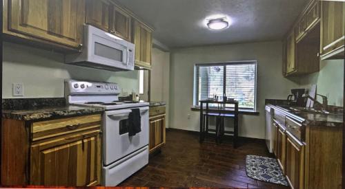 Escalante House | Prairie Star