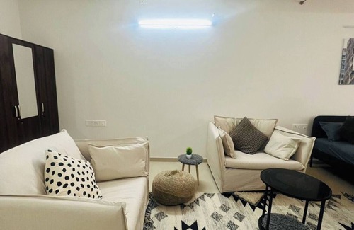 Bengaluru Apartment | Prakshita Studio Nikoo homes -2 bharatiya city,