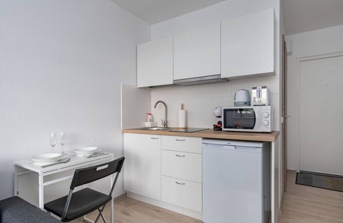 Kaunas Apartment | Pramonės ap 4 by Polo Apartments