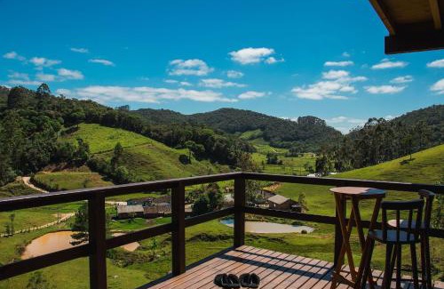 Aguas Mornas House | Prana Chalé com Hidromassagem - Águas Mornas - SC