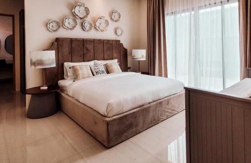 Wang Pong Villa | Pranatarn Pool Villa Mid-Summer Night