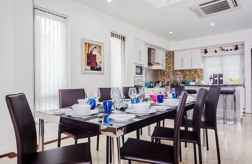 Jomtien Villa | Pratumnak Golden Angel Pool Villa
