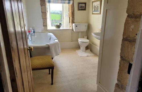 Nassington Bed & Breakfast | Prebendal Manor
