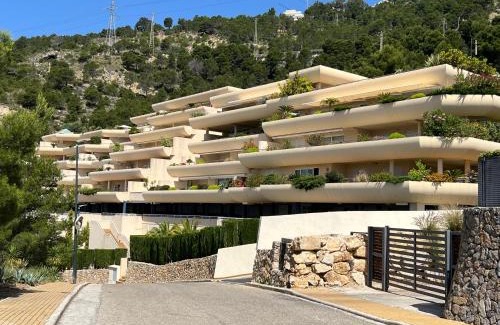 Pueblo Mascarat Apartment | Precioso apartamento con piscina, vistas a mar