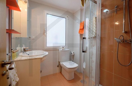 Gijon Apartment | Precioso apartamento en primera linea de playa, cerca del centro de la ciudad