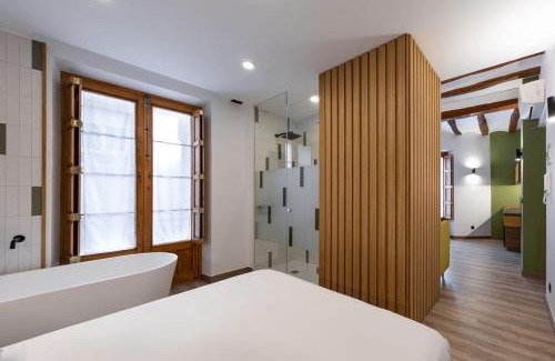 Alcoy Apartment | Precioso loft con bañera de isla