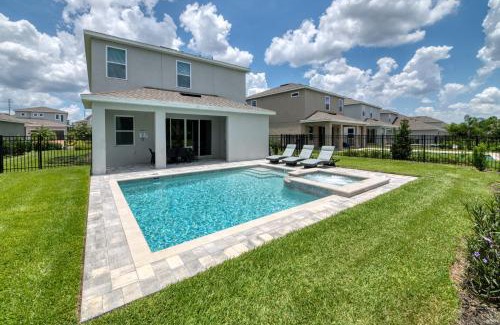 West Kissimmee House | Precious Home Near Disney With Private Pool, Theater Room And Waterpark & Resort Access At Encore Resort Reunion - 7449Mr