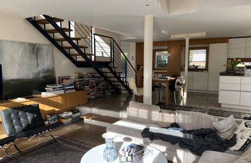Le Chable Villa | Prefect Getaway Spacious 5 bedroom family villa, Le Chable. Walk to lift, 200m