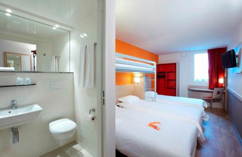 Le Mesnil-Amelot Hotel | Première Classe Roissy - Aéroport CDG - Le Mesnil-Amelot