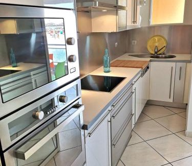 Palavas-les-Flots Apartment | Première ligne mer Appartement t2 cabine pour 4 personnes N123