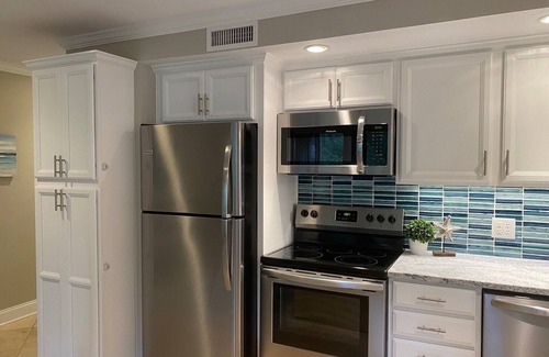 Kiawah Island Villa | Premier 1 Bedroom Villa. - POOL ACCESS! 1 minute walk to the Beach!