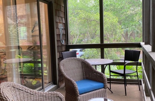 Kiawah Island Villa | Premier 1 Bedroom Villa. - POOL ACCESS! 1 minute walk to the Beach!