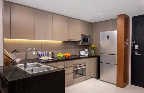 Huangpu Apartment | Premier 2 Bedroom Apartment at at Huaihai Road Huangpu Shanghai