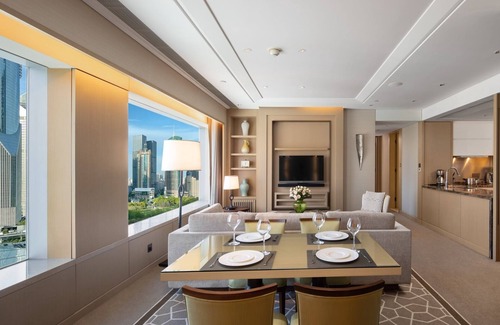 Lujiazui Apartment | Premier 2 Bedroom Apartment at at Huaihai Road Huangpu Shanghai