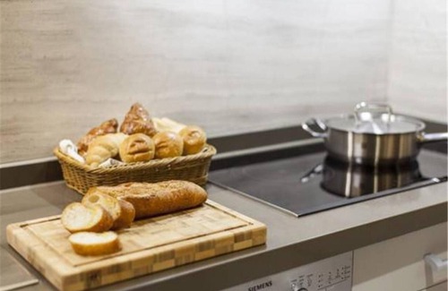 Jinsong Panjiayuan Apartment | Premier 2 Bedroom Apartment at Chaoyang District Beijing
