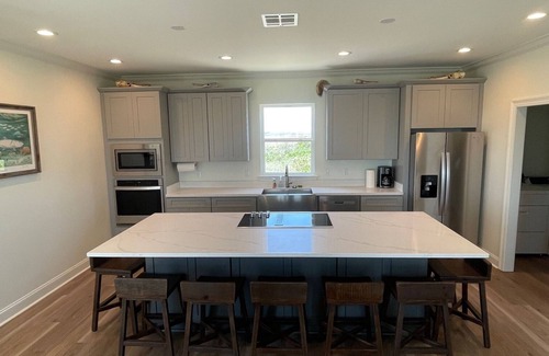 Hopedale House | Premier Bowfishing Lodge