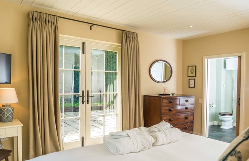 Edington Bed & Breakfast | Premier Double Ensuite at The Three Daggers
