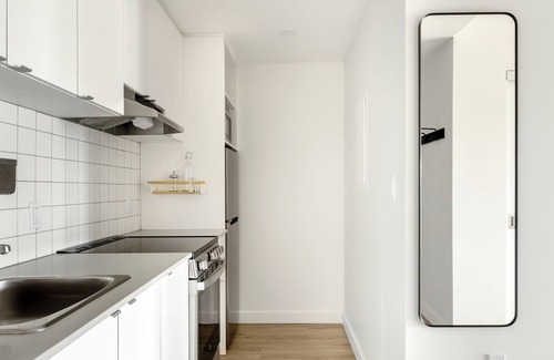 Shaughnessy Village Apartment | Premier Escape in Downtown Montreal