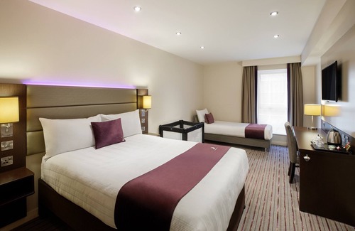 Chelmsford Hotel | Premier Inn Chelmsford - Springfield