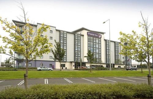 Swords Hotel | Premier Inn Dublin Airport