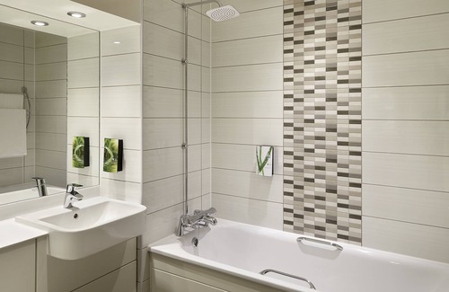 Murthill Hotel | Premier Inn Dundee - Monifieth