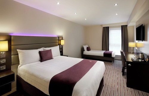Newcraighall Hotel | Premier Inn Edinburgh A1 - Newcraighall