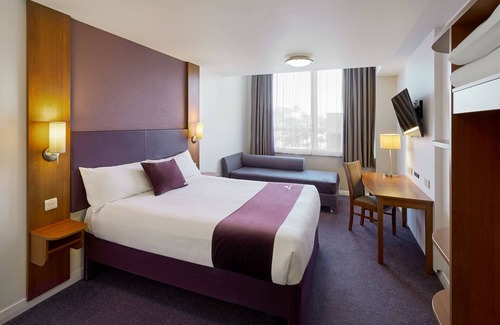 High Wycombe Hotel | Premier Inn High Wycombe Central