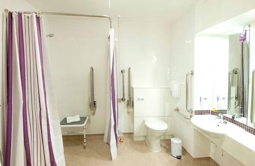 Ipswich Hotel | Premier Inn Ipswich - Chantry Park