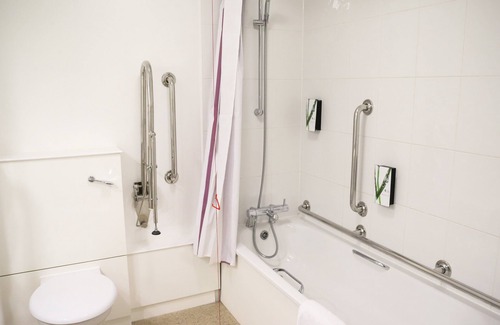 Fradley Hotel | Premier Inn Lichfield North East - A38