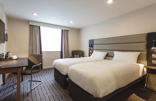 Havant Hotel | Premier Inn Portsmouth - Havant