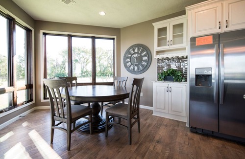 Spirit Lake Condo | Premier Lakefront East Lake Okoboji Condo - Bridges Bay Resort