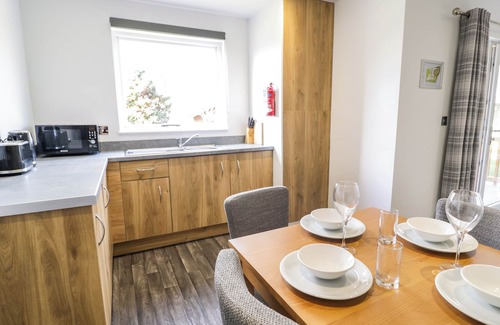 Meliden Cottage | PREMIER LODGE 72, pet friendly, character holiday cottage in Dyserth