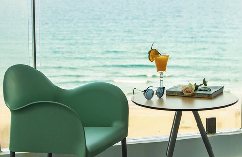 Cam Ranh Condo | Premier Ocean View, beachfront view, luxury, tranquil