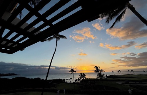 Kamuela Condo | Premier Oceanfront overlooking the most photographed golf hole in the world