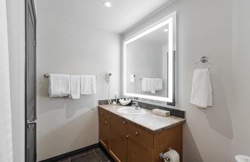 Fort McMurray Hotel | Premier Residence - Fort McMurray