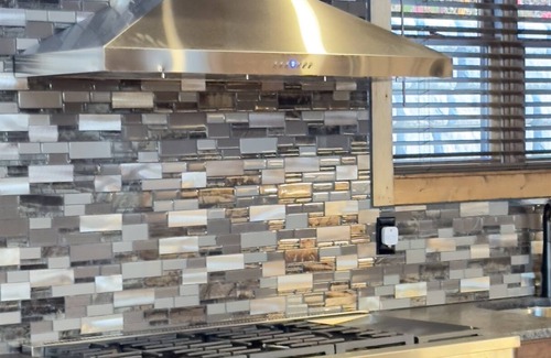 Gatlinburg Cabin | Premier Retreat! Special Discounts! Elevator!