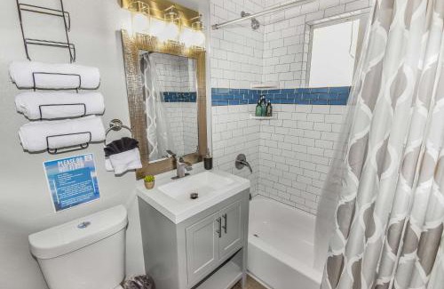Northeast Reno House | Premier Stay Near Casinos with King Beds & Entertainment